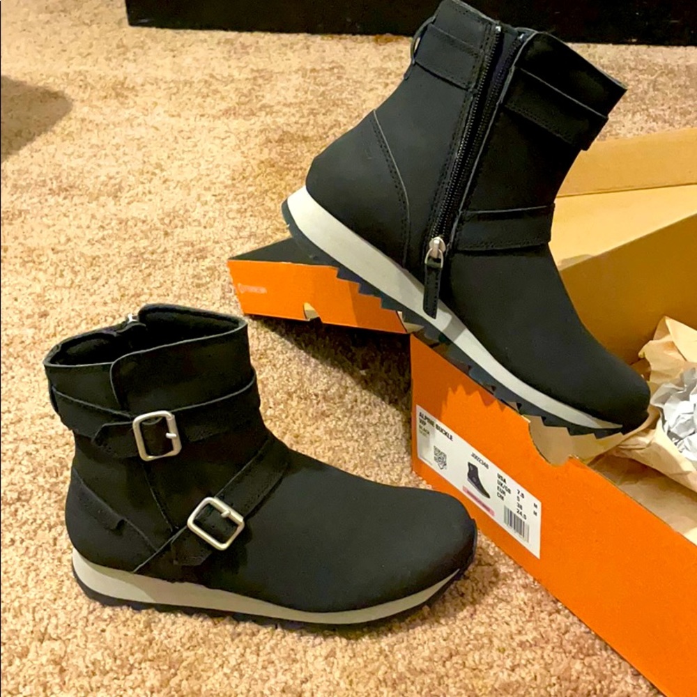 Merrill Alpine Buckle Boot